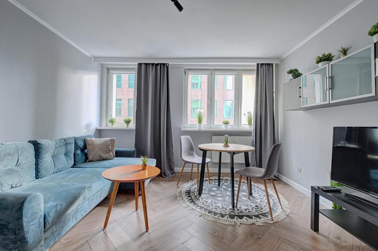 Apartamenty Sliska 10 Warsaw Exterior photo